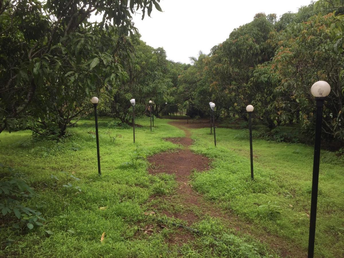 Misty Woods Eco Cottages Harihareshwar Eksteriør bilde